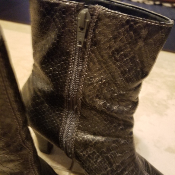 Snakeskin Boots - Picture 4 of 4